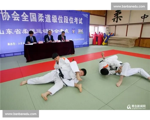 柔道段位晋升与竞技实力评价体系全解析 柔道段位晋升与竞技实力评价体系全解析